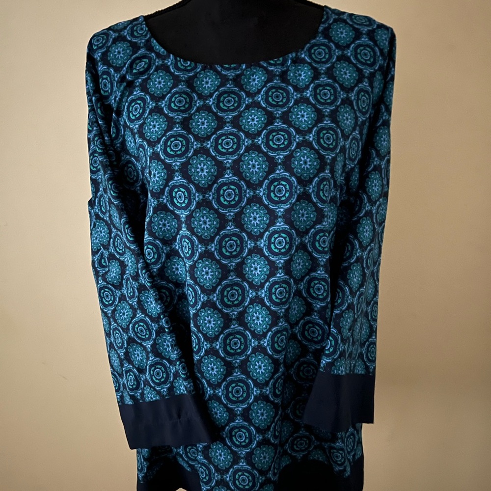 Elegant Blue Patterned Women's Top